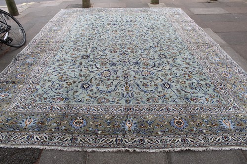 Tappeto grande vintage fatto - , a