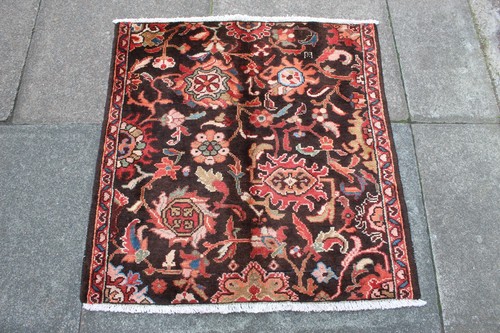 Tappeto piccolo vintage fatto